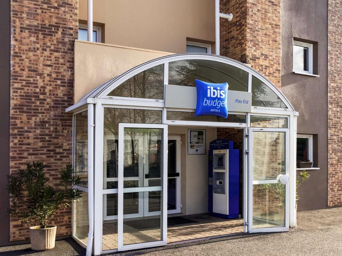 Ibis Budget Pau Est Exterior photo